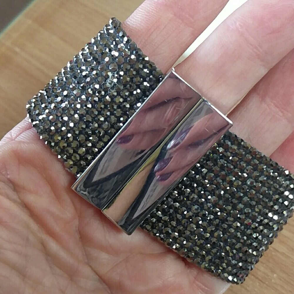🆕Cuff sparkling silver gray